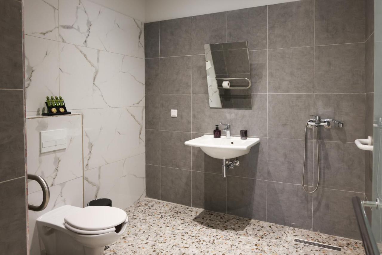 Uphill Unique Boutique Suites Σκιάθος Πόλη Εξωτερικό φωτογραφία