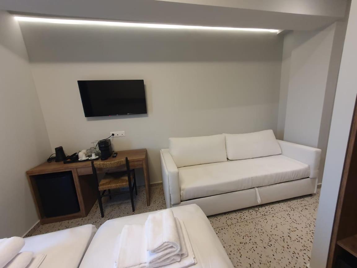 Uphill Unique Boutique Suites Σκιάθος Πόλη Εξωτερικό φωτογραφία