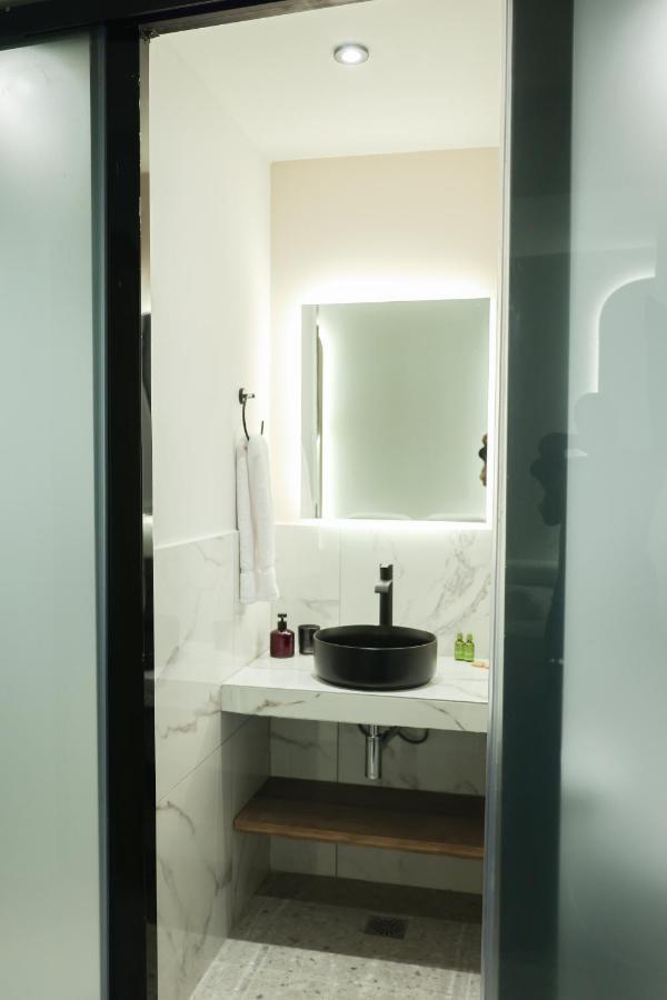 Uphill Unique Boutique Suites Σκιάθος Πόλη Εξωτερικό φωτογραφία