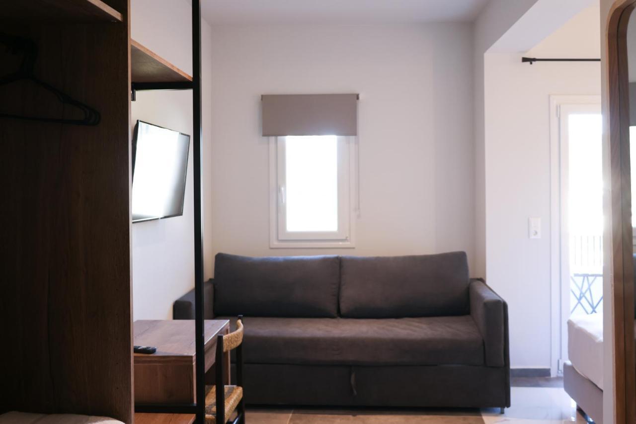 Uphill Unique Boutique Suites Σκιάθος Πόλη Εξωτερικό φωτογραφία