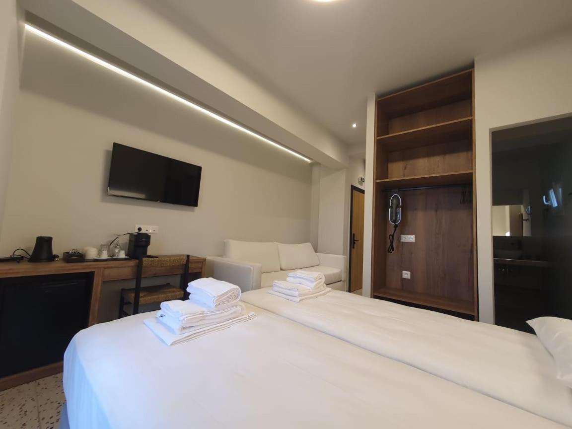 Uphill Unique Boutique Suites Σκιάθος Πόλη Εξωτερικό φωτογραφία