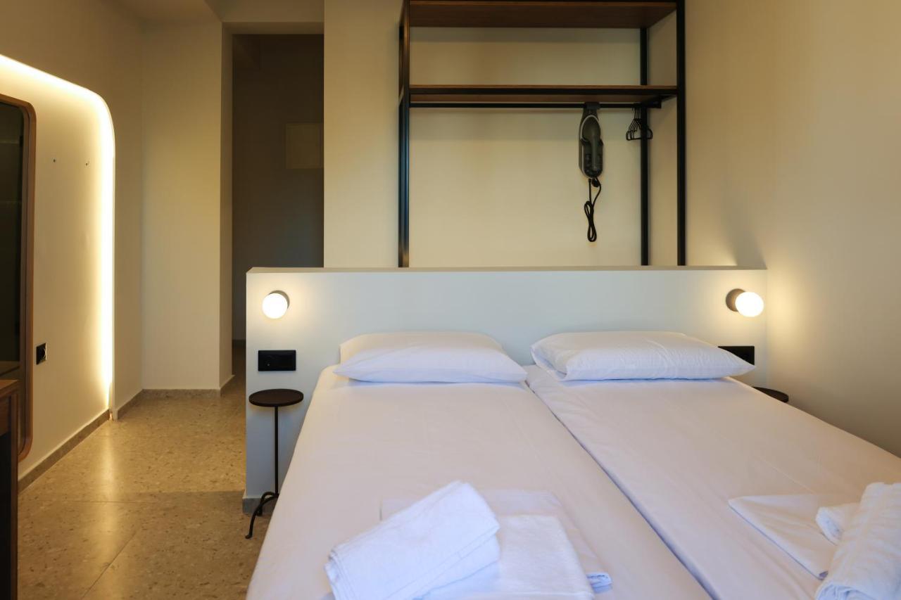Uphill Unique Boutique Suites Σκιάθος Πόλη Εξωτερικό φωτογραφία